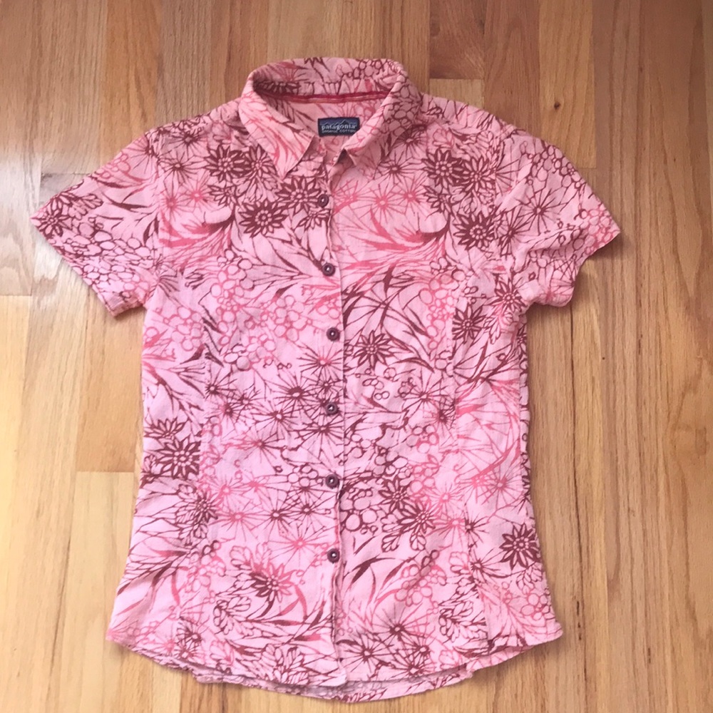 Patagonia XS Button Down Shirt